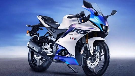 Yamaha R15 V4